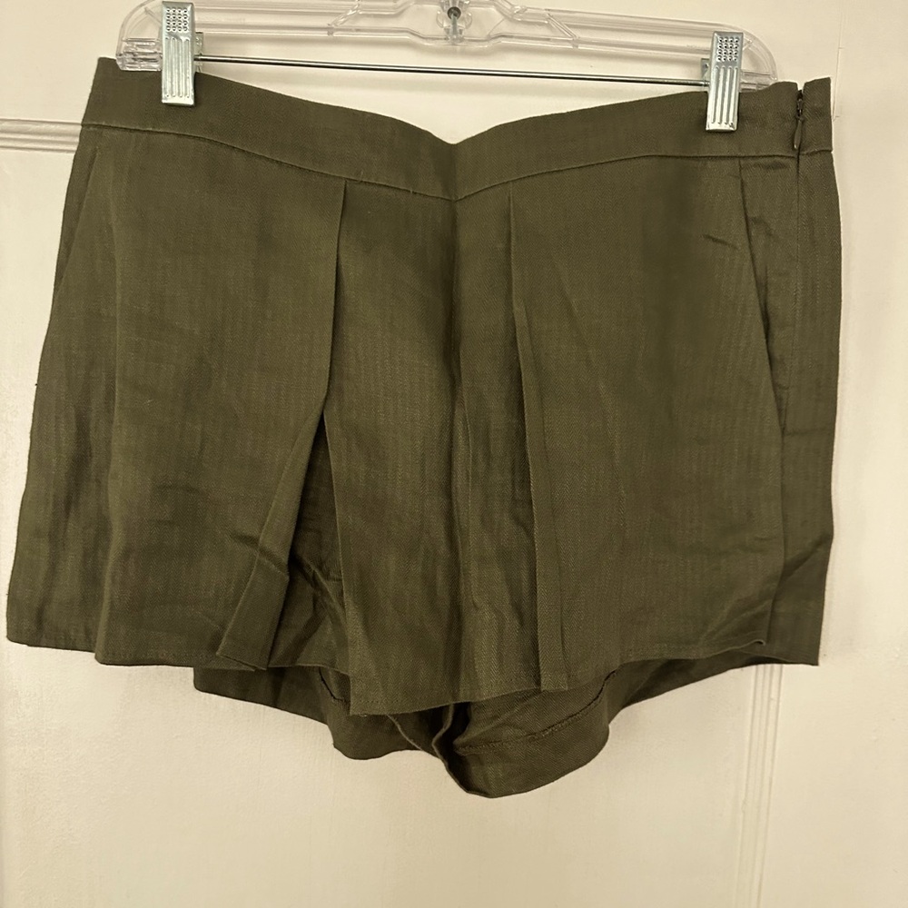JCrew women’s skort, army green, size 8